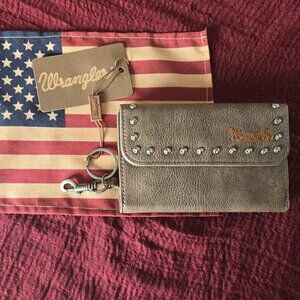 Brand New Wrangler Women's Brown Wallet New with tags by Montana West